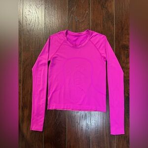 Lululemon Swiftly Tech Size 6 2.0 Spandex Stripe Pow Pink/Sakura Pink